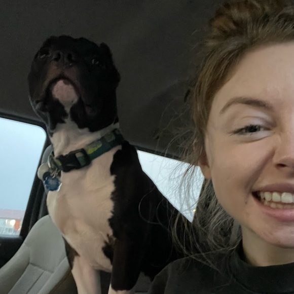 Meet Your Posher 🫀 - Picture 3 of 3